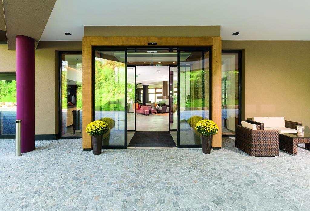 Achalm Hotel Ройтлинген Экстерьер фото